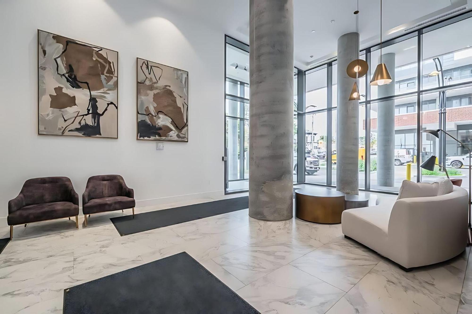 Luxury 1Br King Bed Unit - Private Balcony Daire Kitchener Dış mekan fotoğraf